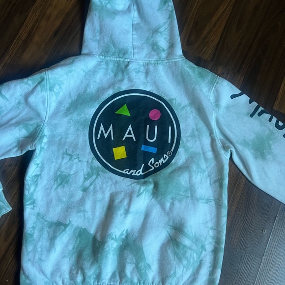 Maui and Sons adult Tie-Dye Hoodie - Picture 7 of 8
